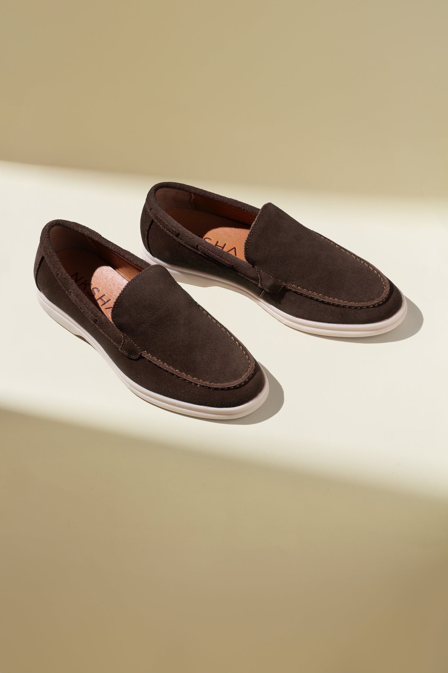 Women Dark Brown Nksha Loafers