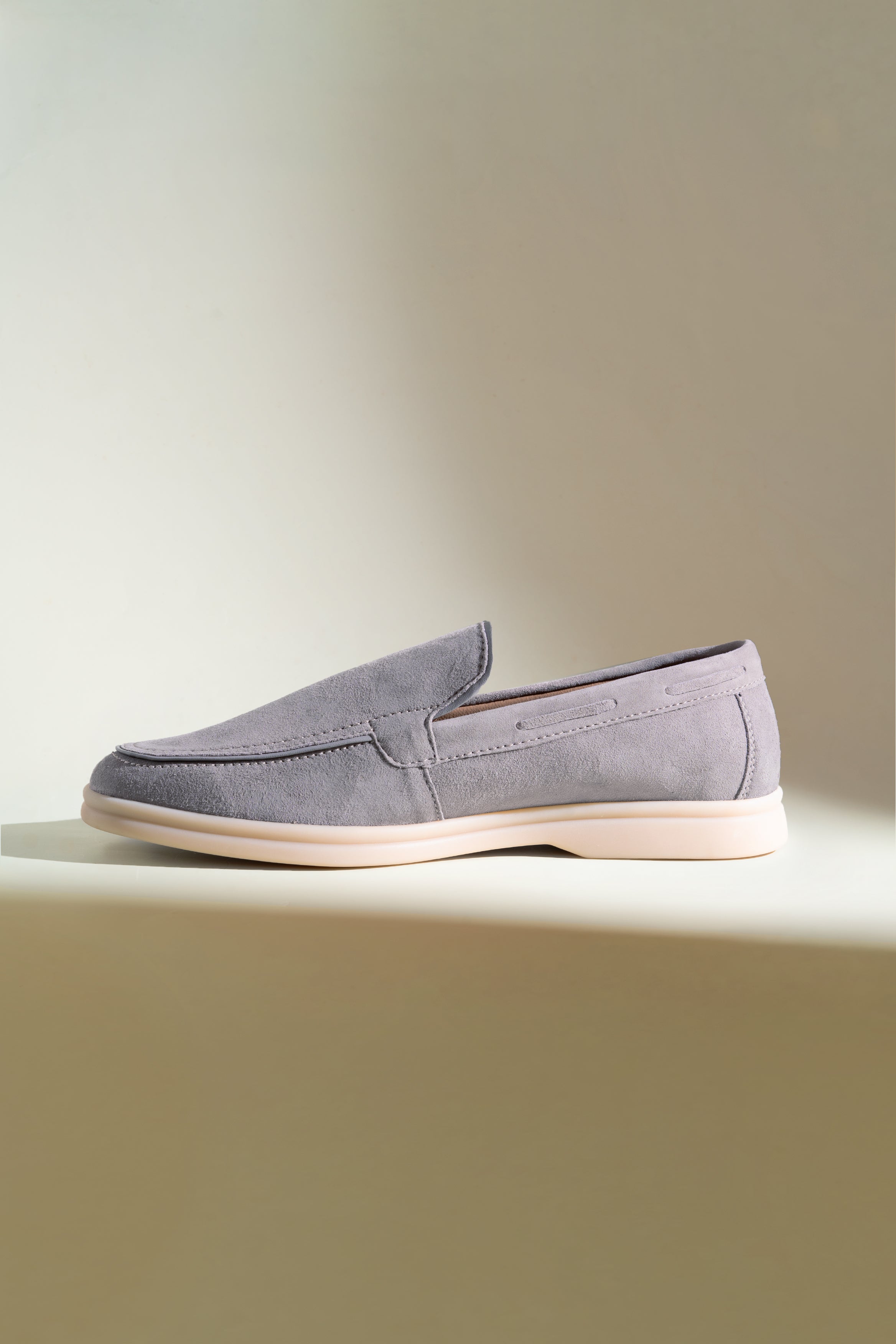 NKSHA Essence Loafers – Grey