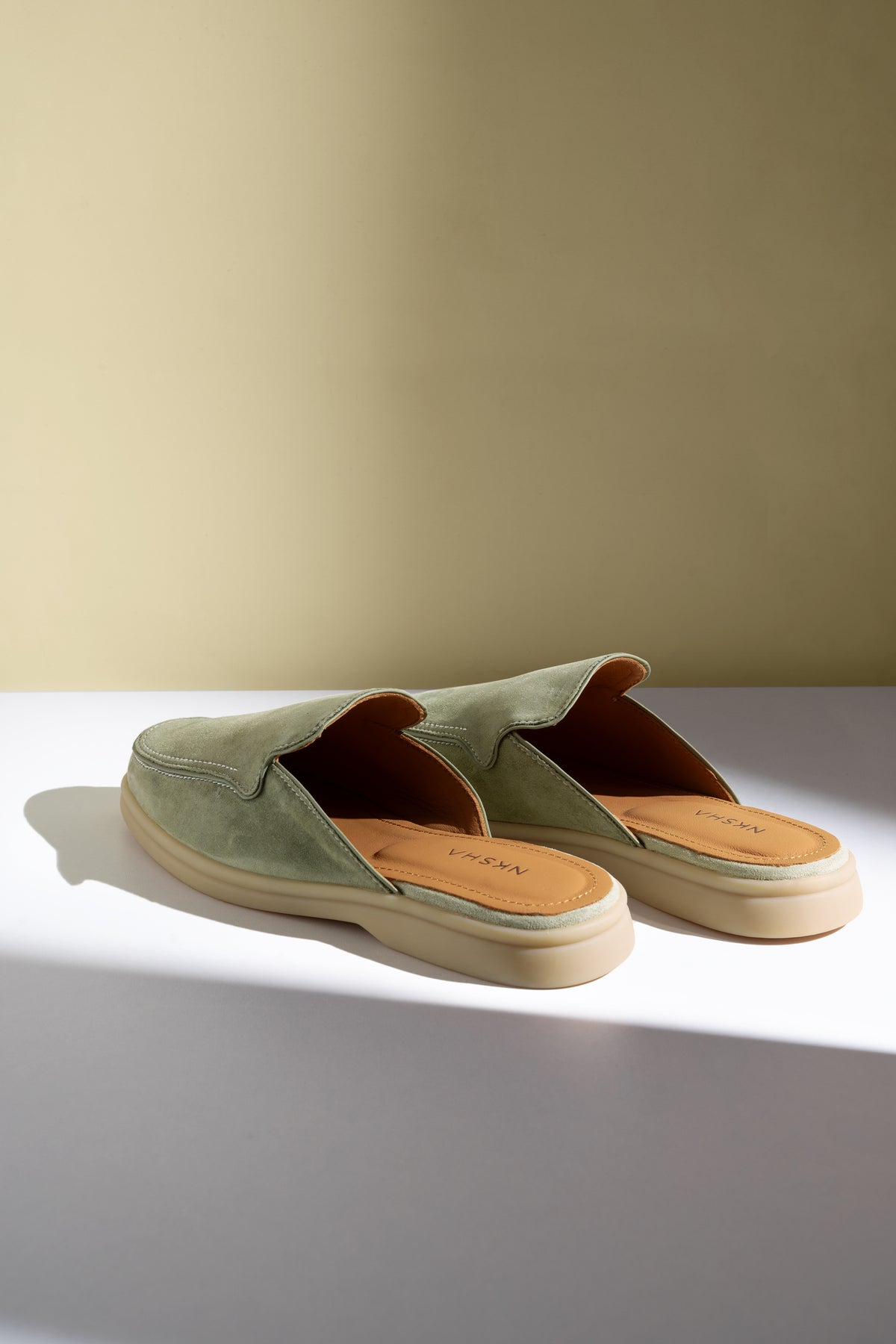 NKSHA Ease Loafers – Olive