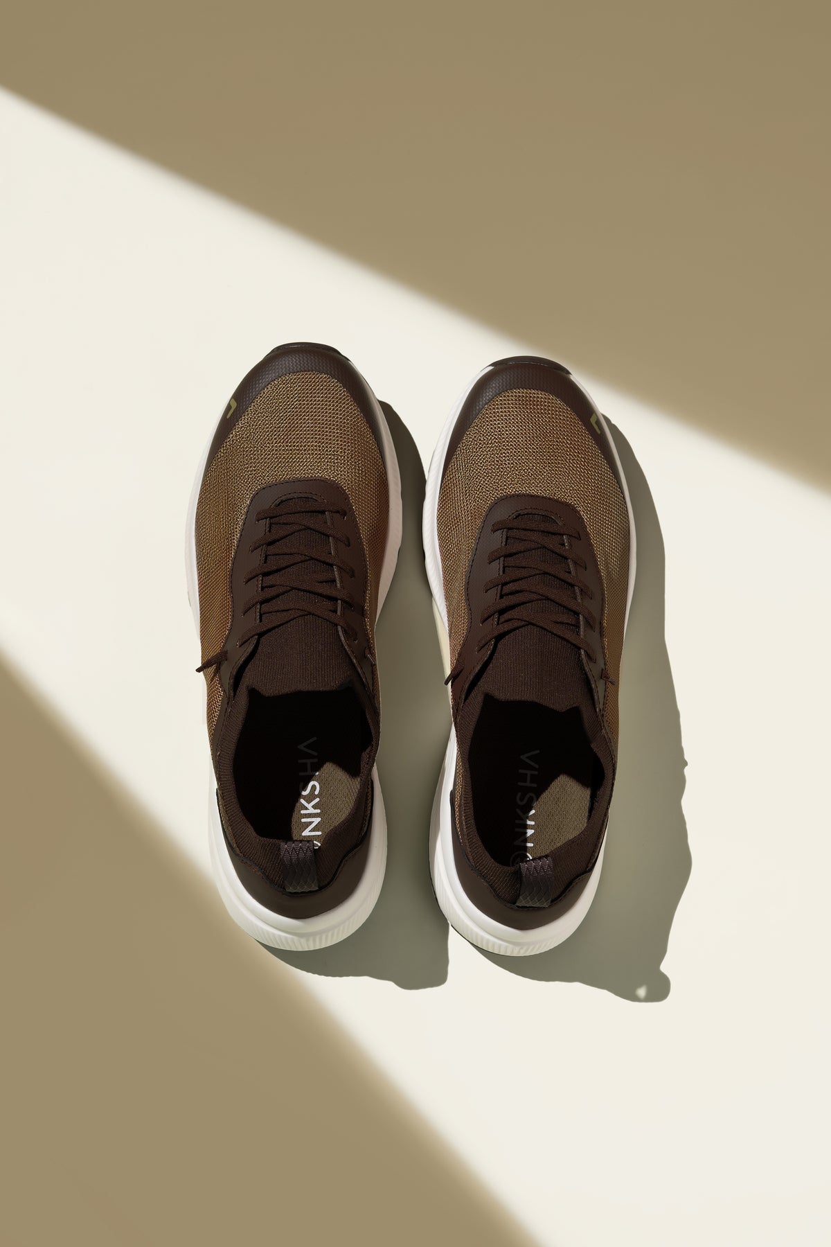 Mocha Brown NKSHA Motion Mode