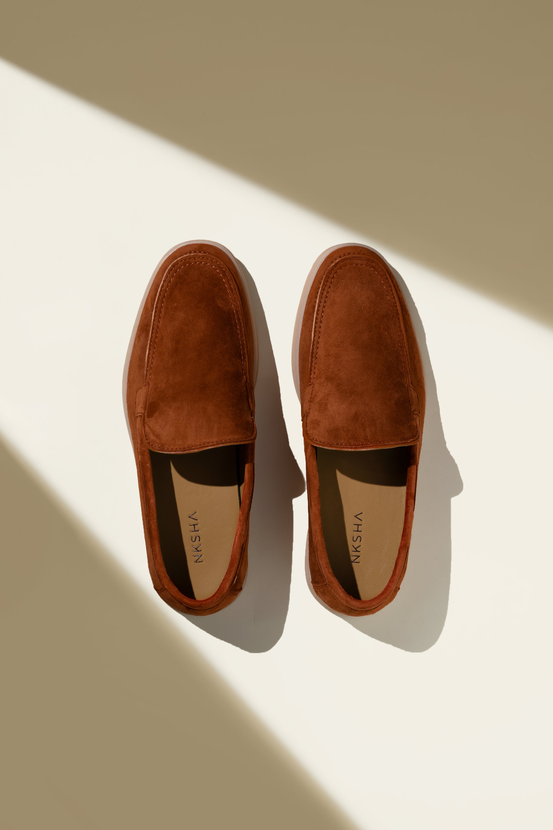 NKSHA Essence Loafers – Lava