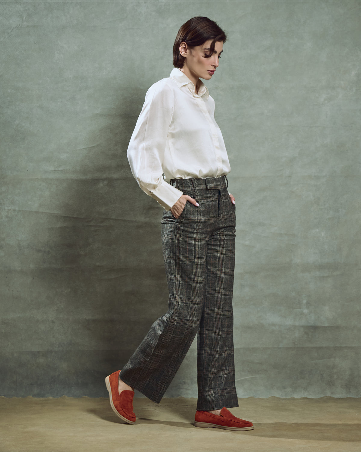 NKSHA Essence Loafers – Lava