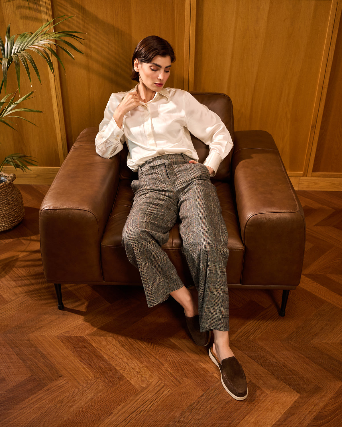 NKSHA Ease Loafers – Dark Brown