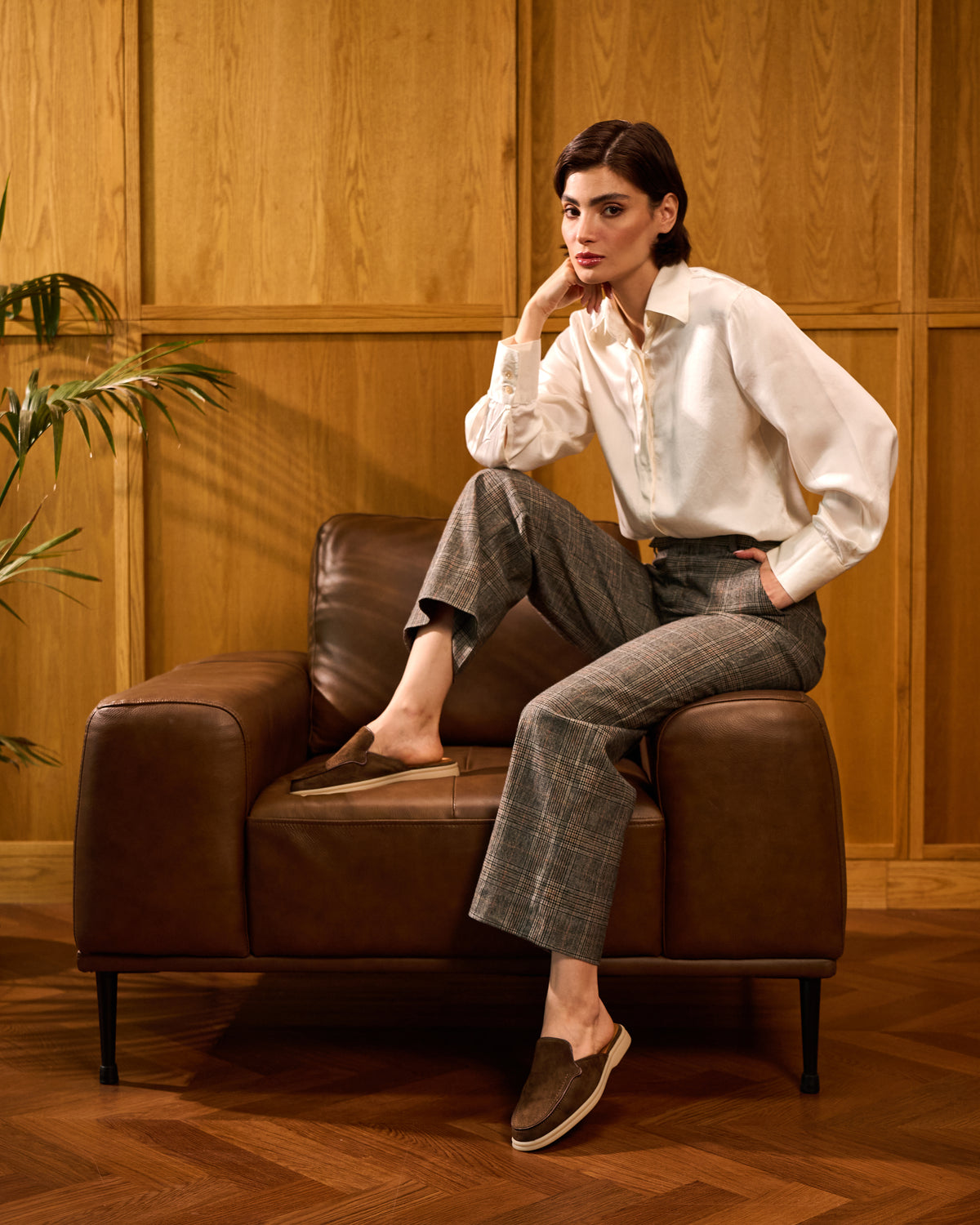 NKSHA Ease Loafers – Dark Brown